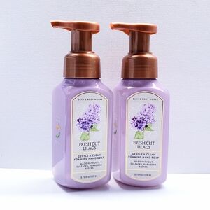 Bath & Body Works FRESH CUT LILACS Gentle & Clean Fpoaming Hand Soap (2 pcs)